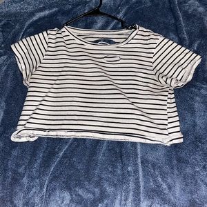 Black and white stripped flowy crop top